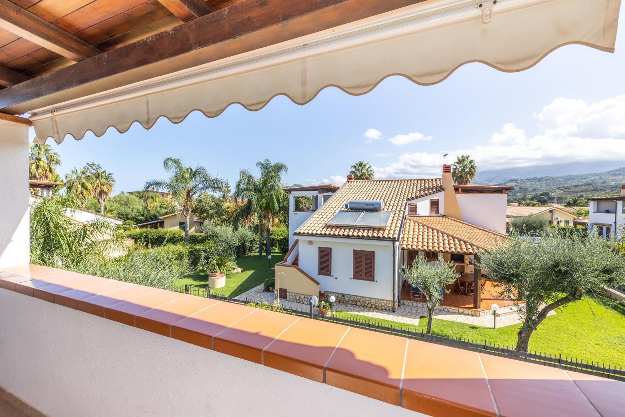 Arvilla'S Houses Campofelice Di Roccella Exterior photo